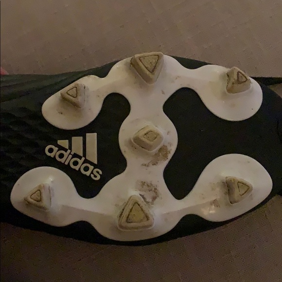 I hate soccer - Picture 7 of 8